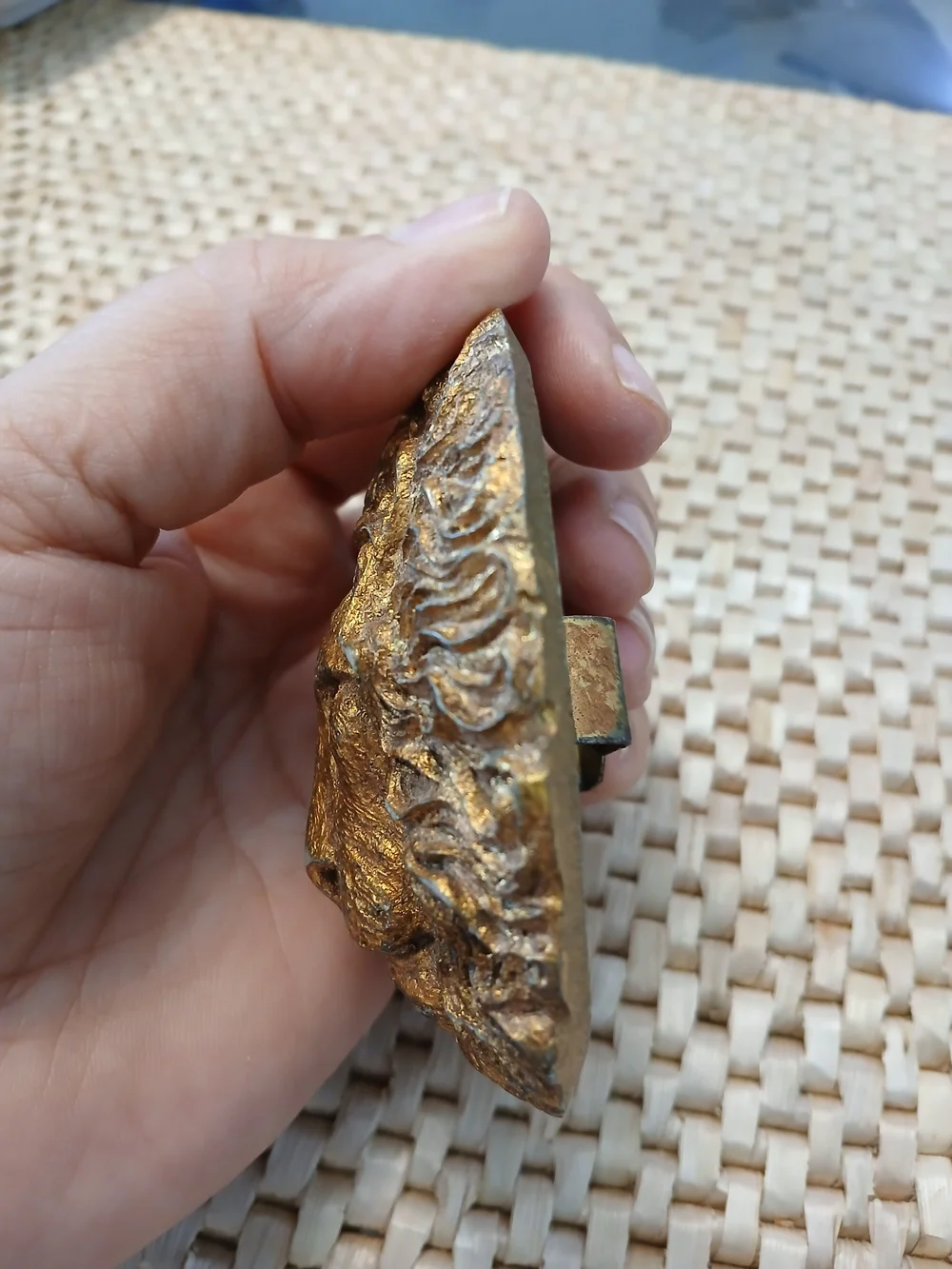 Decorative Lion Head Accent - Gold Finish Belt Boucle. 70s Vintage